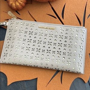 Authentic Michael Kors wristlet
